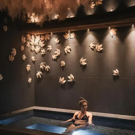 Luxury Lum D'or *